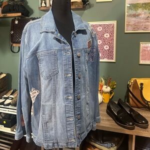 Chico Patchwork Denim Jacket Size 3 (fits like XL-2X) 👑